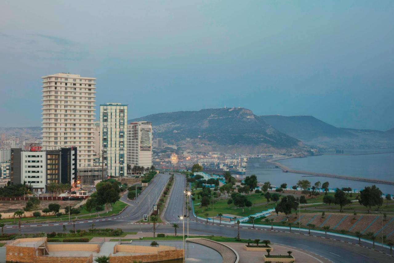 Four Points By Sheraton Оран Екстериор снимка