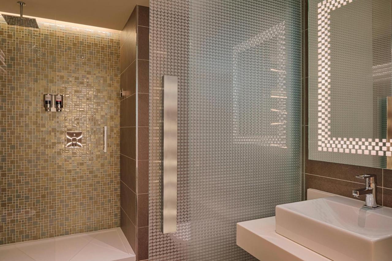Four Points By Sheraton Оран Екстериор снимка